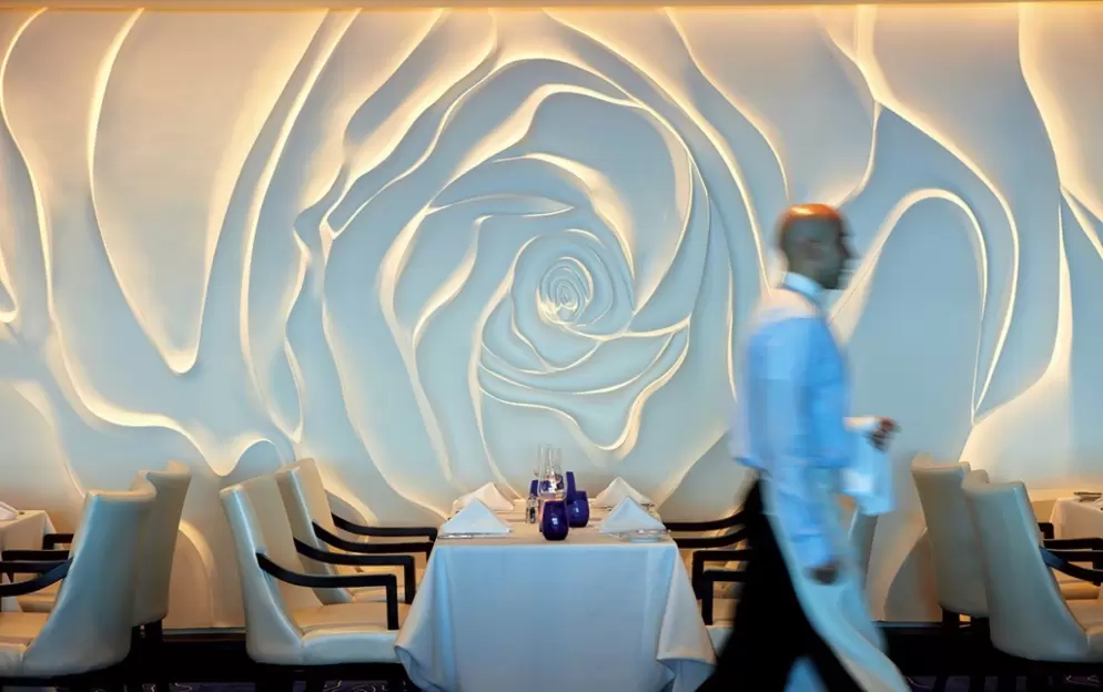 Celebrity Cruises Blu 6.jpg